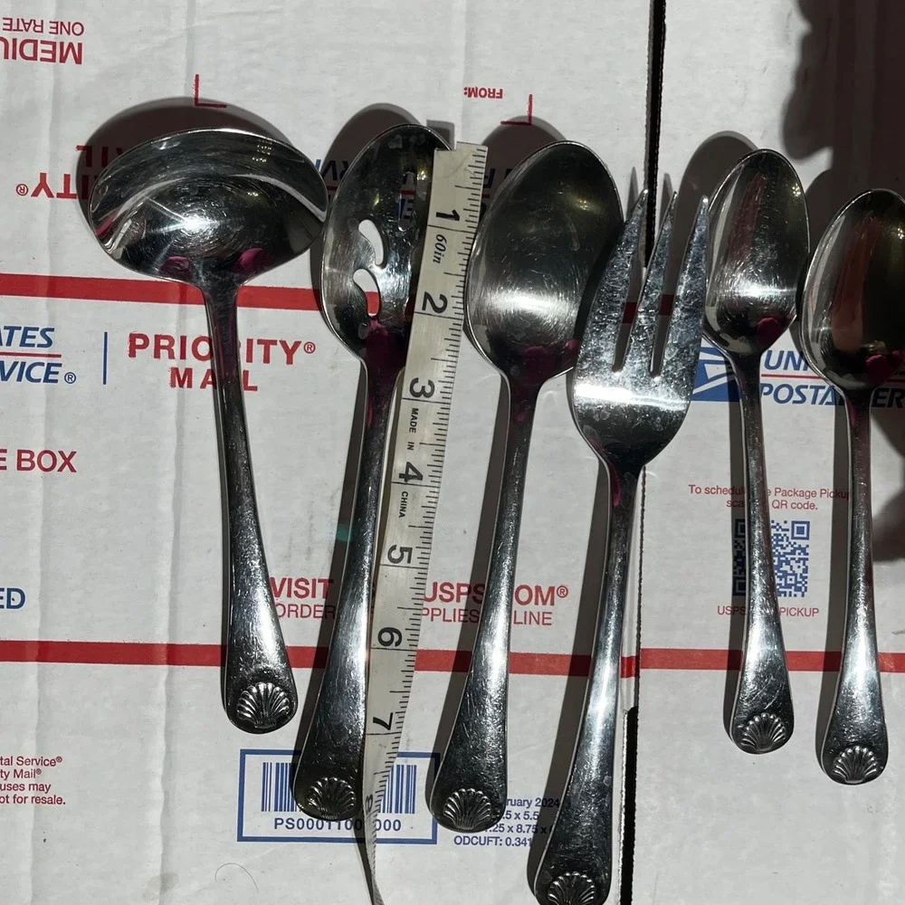 Reed & Barton 18/10 Stainless Steel Flatware Lot Shell Pattern Mixed